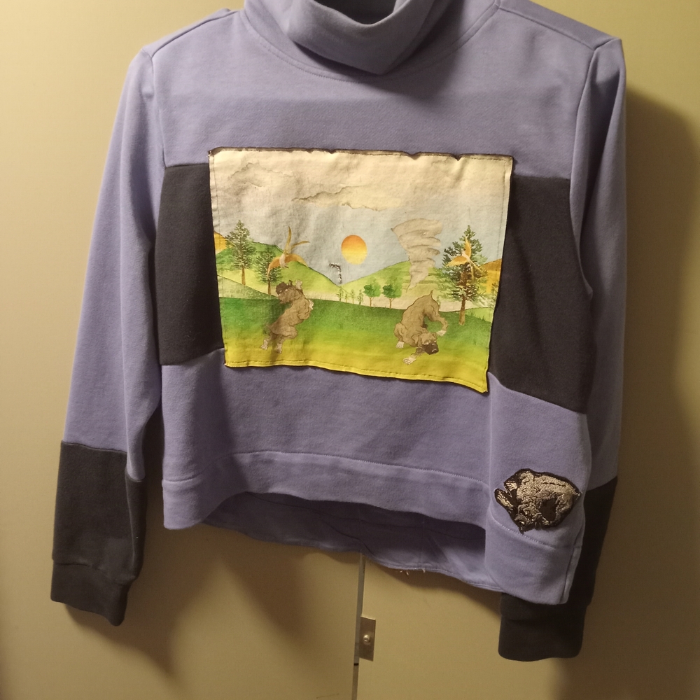 Lavender Pullover Sweatshirt with Scenic Patch